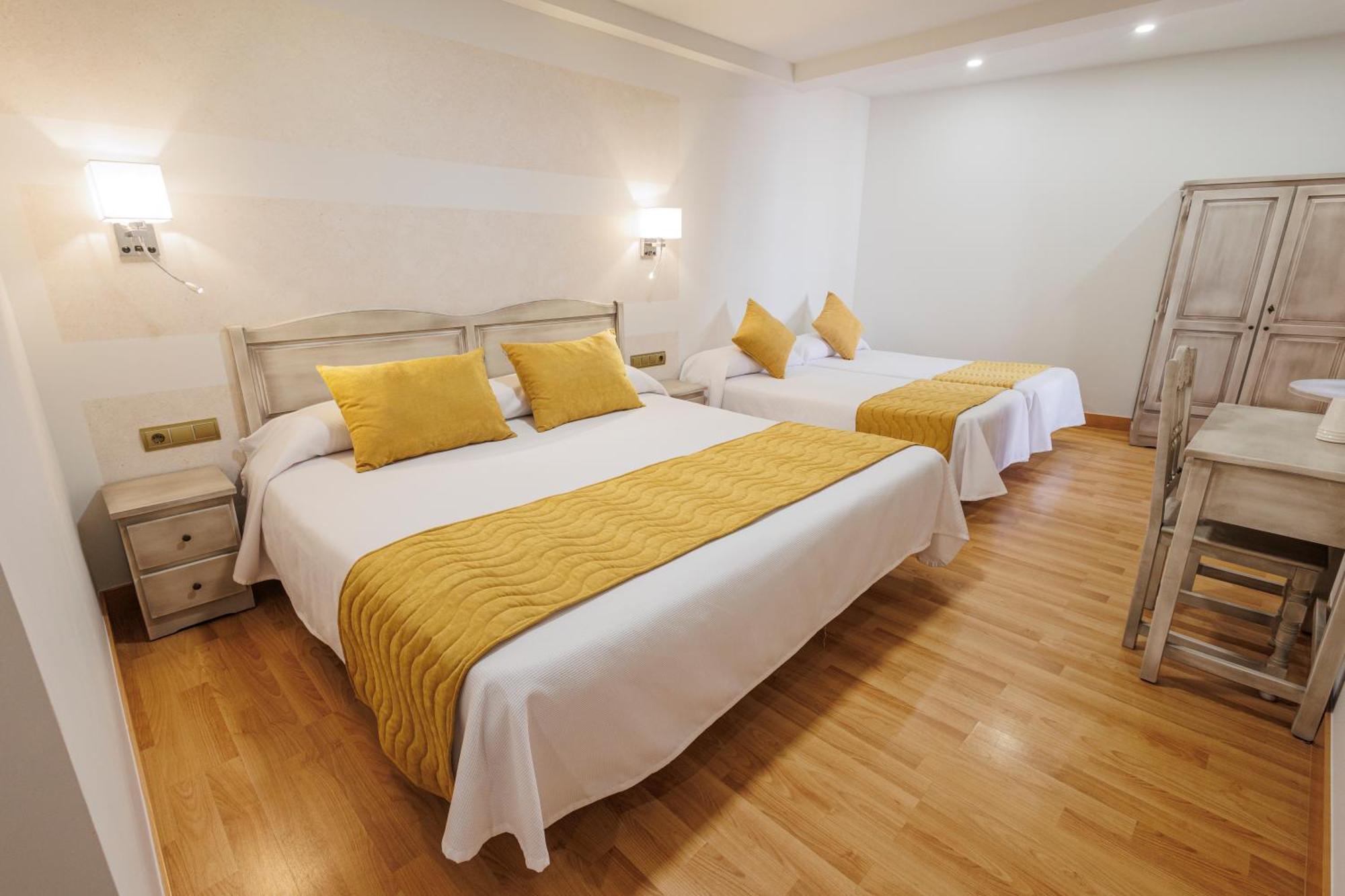 Hotel Pattaya Mocejón Extérieur photo
