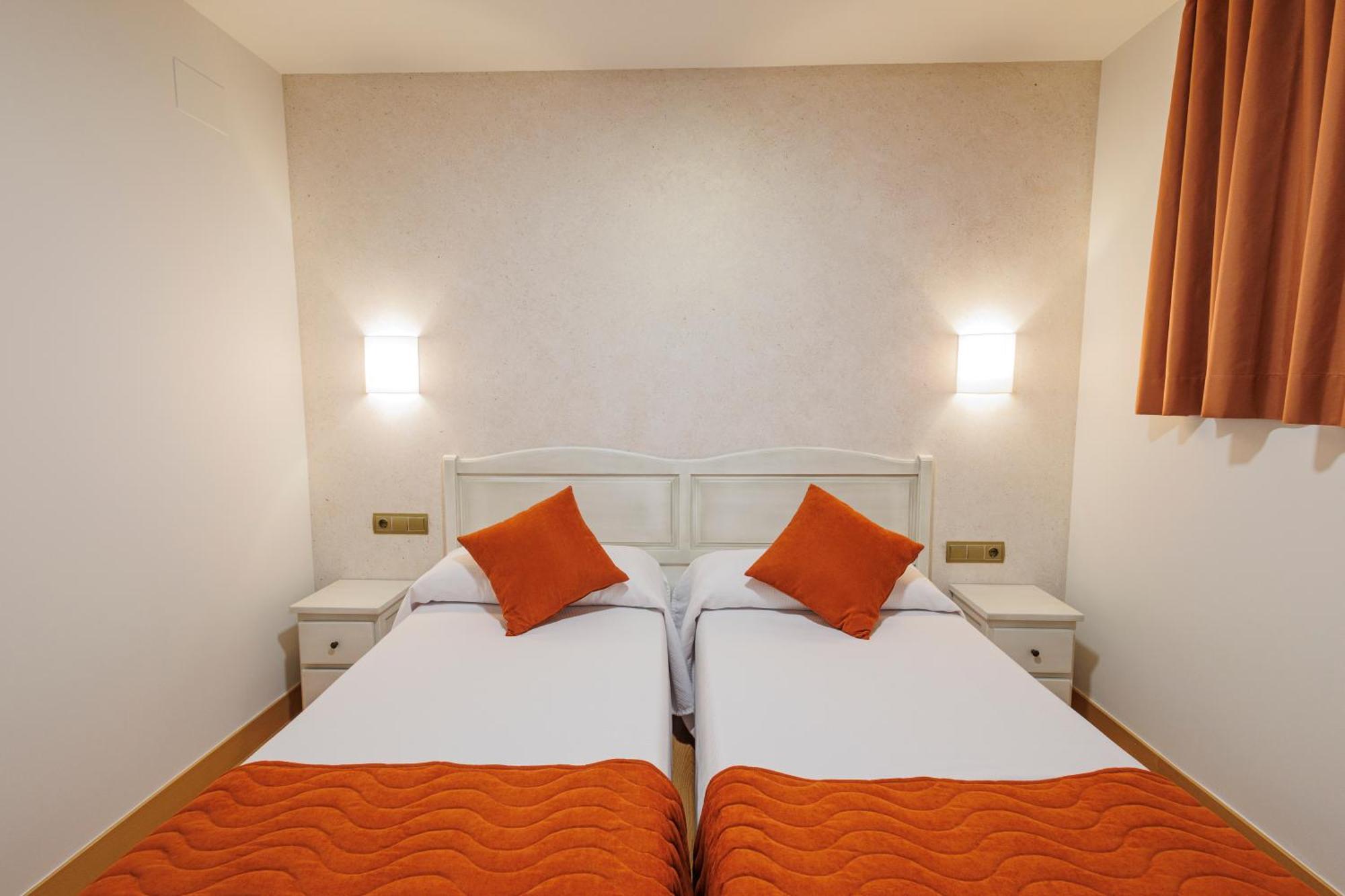 Hotel Pattaya Mocejón Extérieur photo