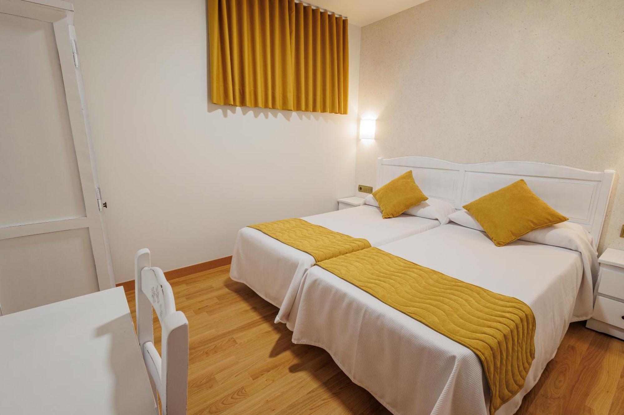 Hotel Pattaya Mocejón Extérieur photo