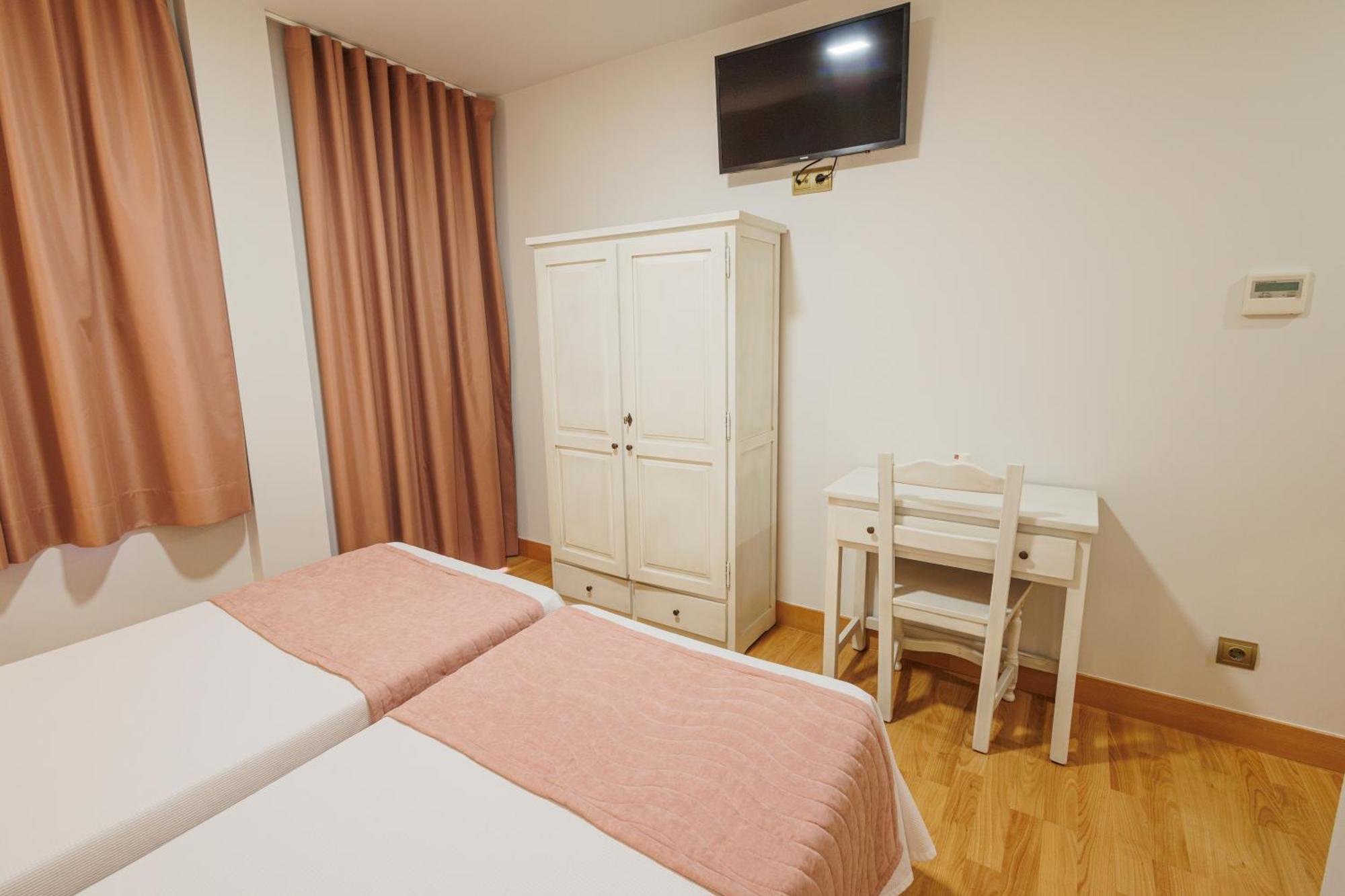 Hotel Pattaya Mocejón Extérieur photo